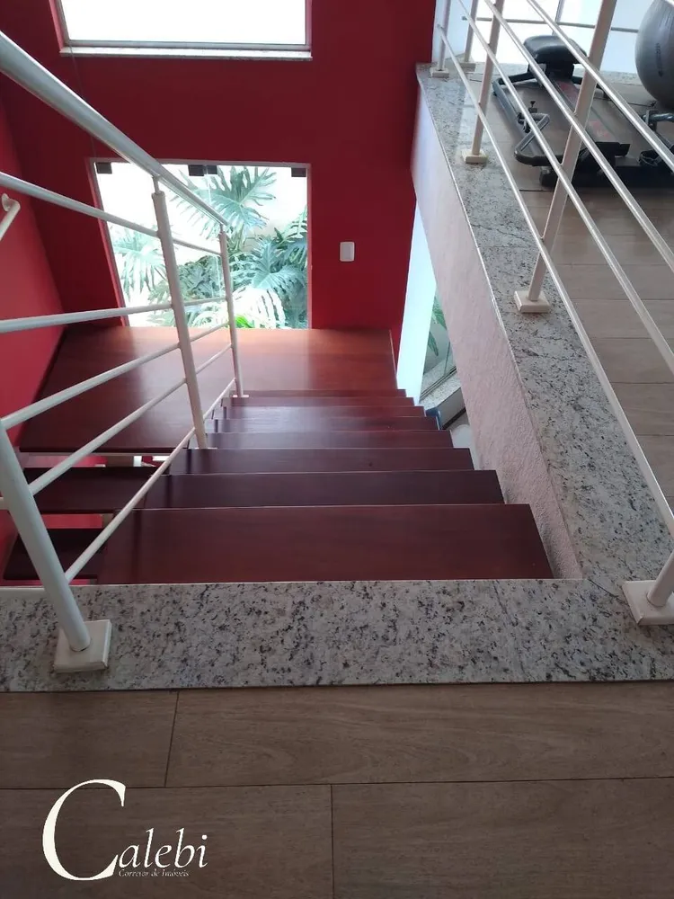Sobrado, 237 m² - Foto 1