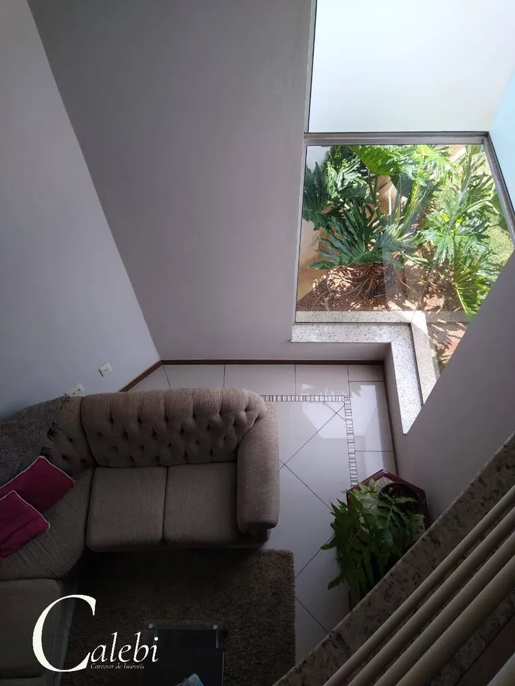 Sobrado, 237 m² - Foto 4