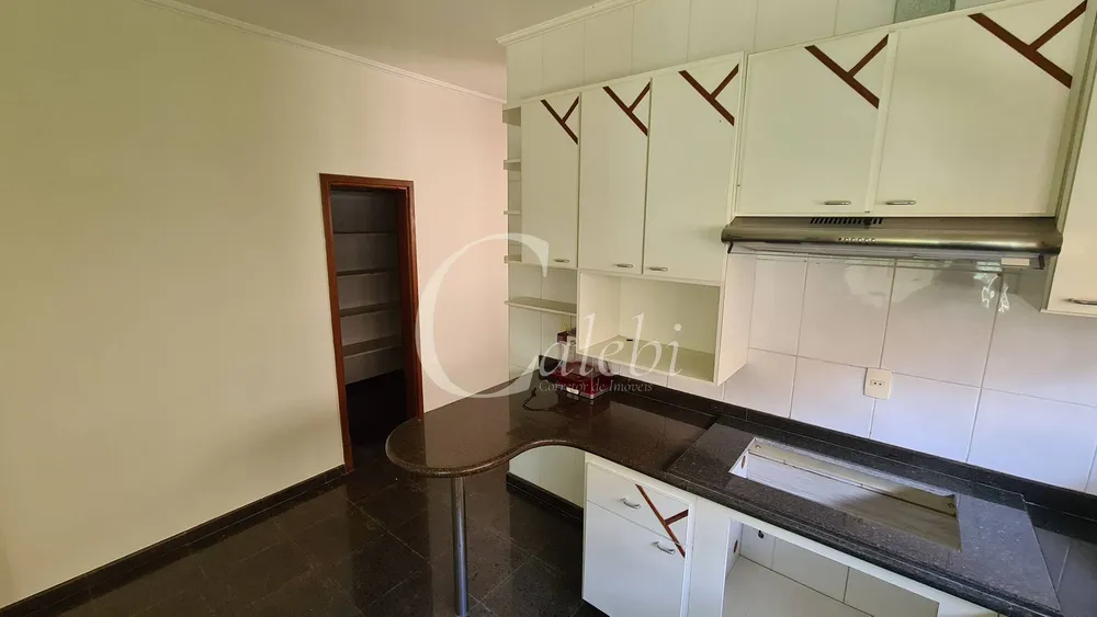 Sobrado, 3 quartos, 350 m² - Foto 1