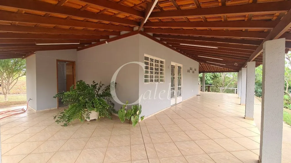 Sítio, 2 quartos, 100 m² - Foto 1