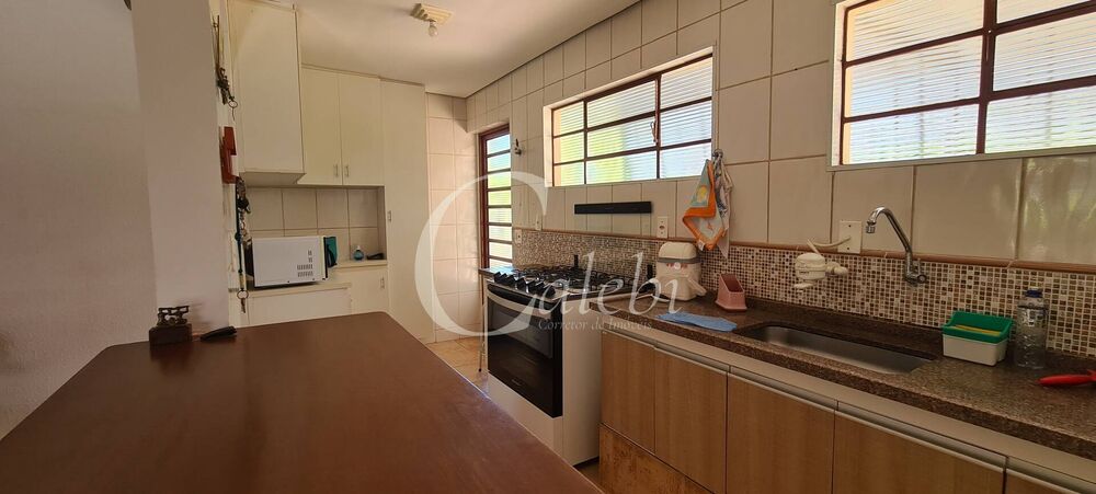 Chácara à venda com 2 quartos, 91m² - Foto 1