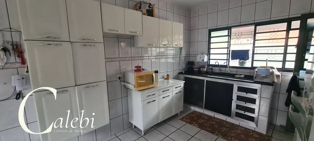 Casa, 3 quartos, 166 m² - Foto 2