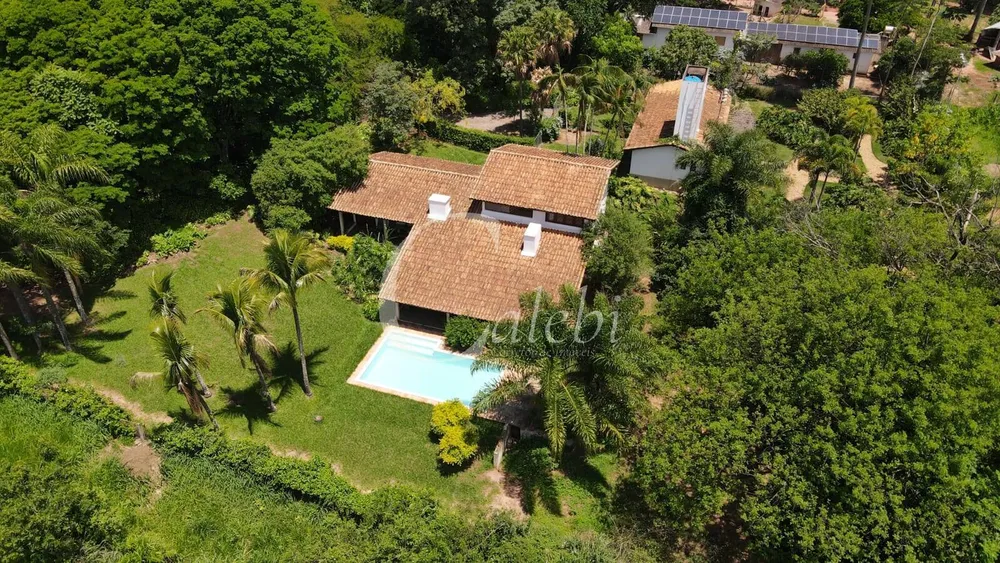 Sítio, 3 quartos, 27 m² - Foto 1