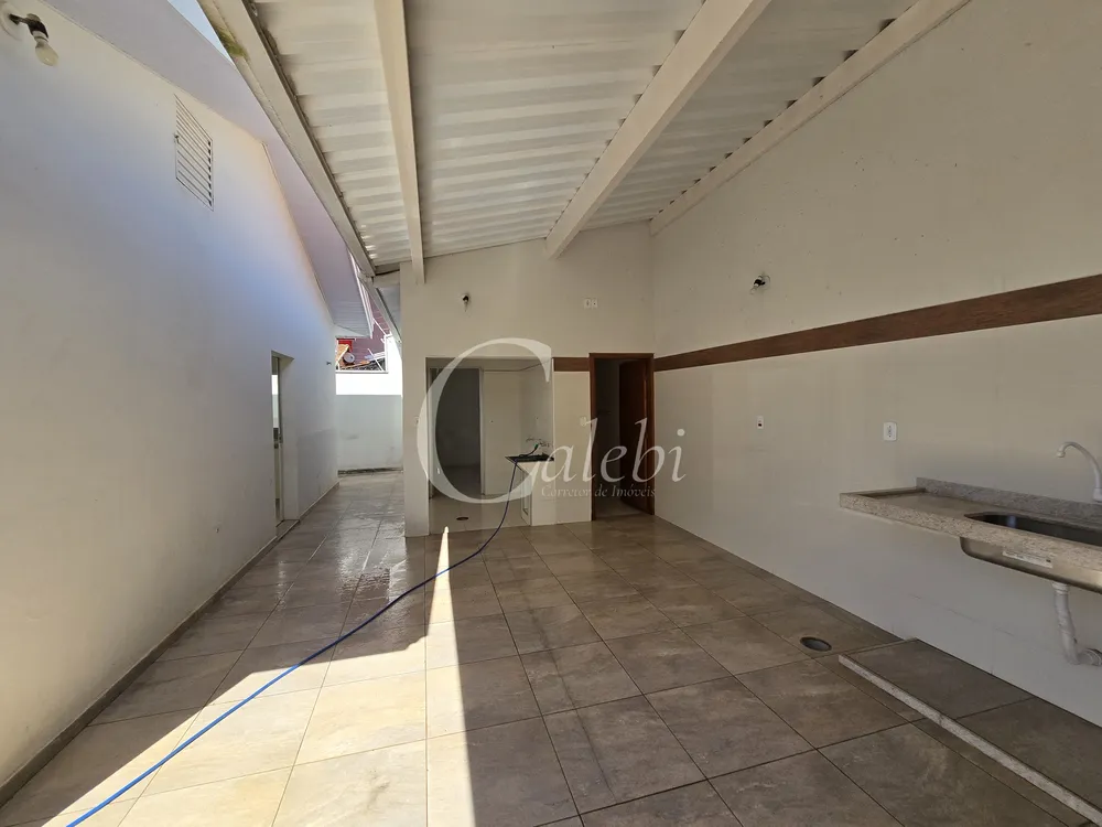 Casa, 3 quartos, 183 m² - Foto 2