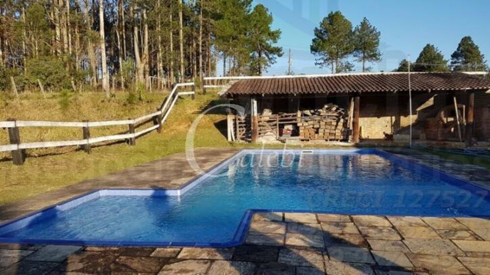 Sítio à venda com 2 quartos, 500m² - Foto 2