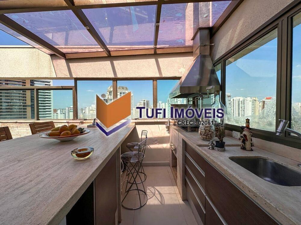 Cobertura, 3 quartos, 240 m² - Foto 2