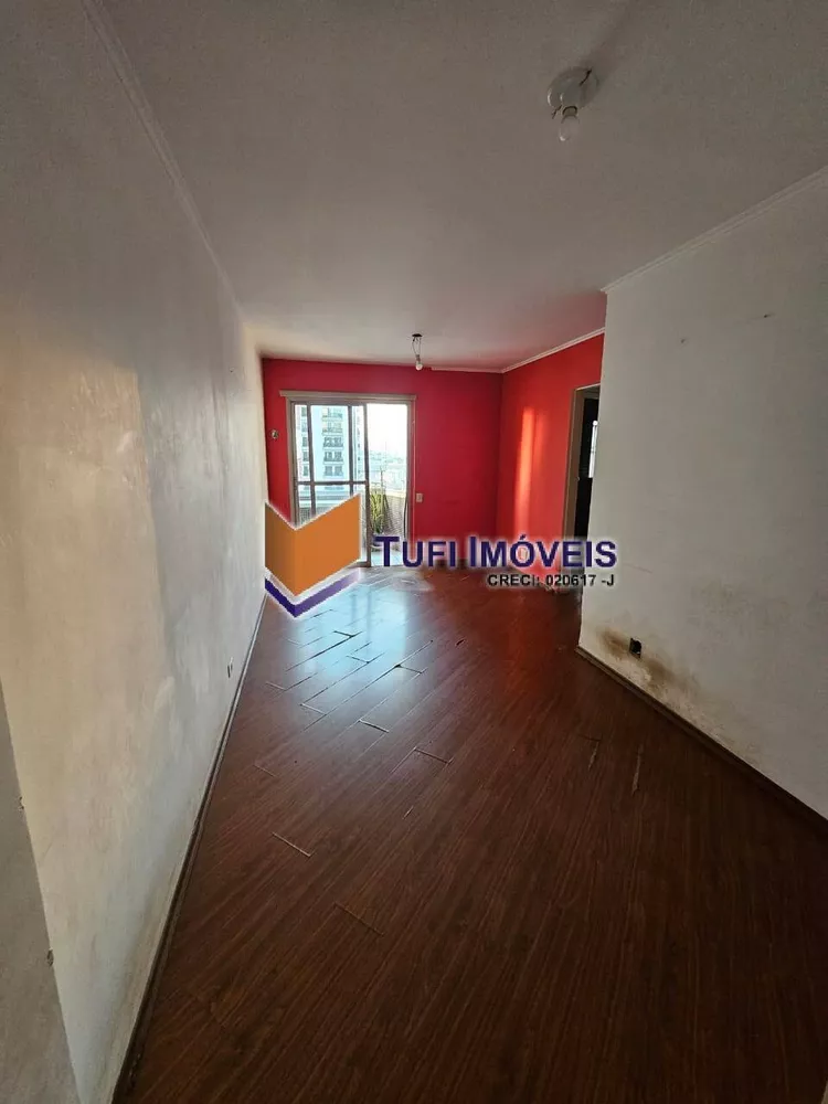 Apartamento à venda com 2 quartos, 67m² - Foto 2