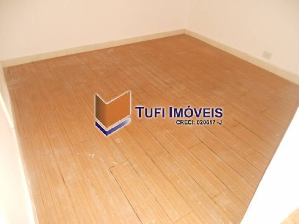 Prédio Inteiro para alugar com 9 quartos, 250m² - Foto 4
