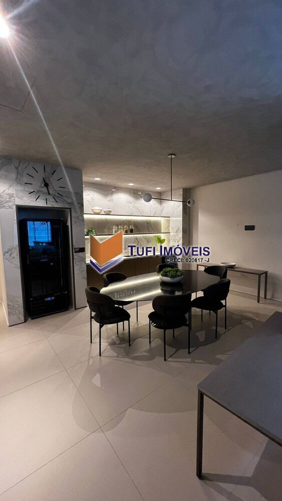Apartamento à venda com 1 quarto, 44m² - Foto 2