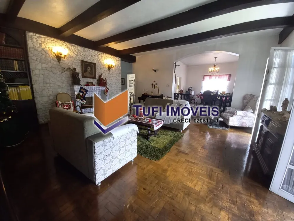 Casa, 3 quartos, 225 m² - Foto 1