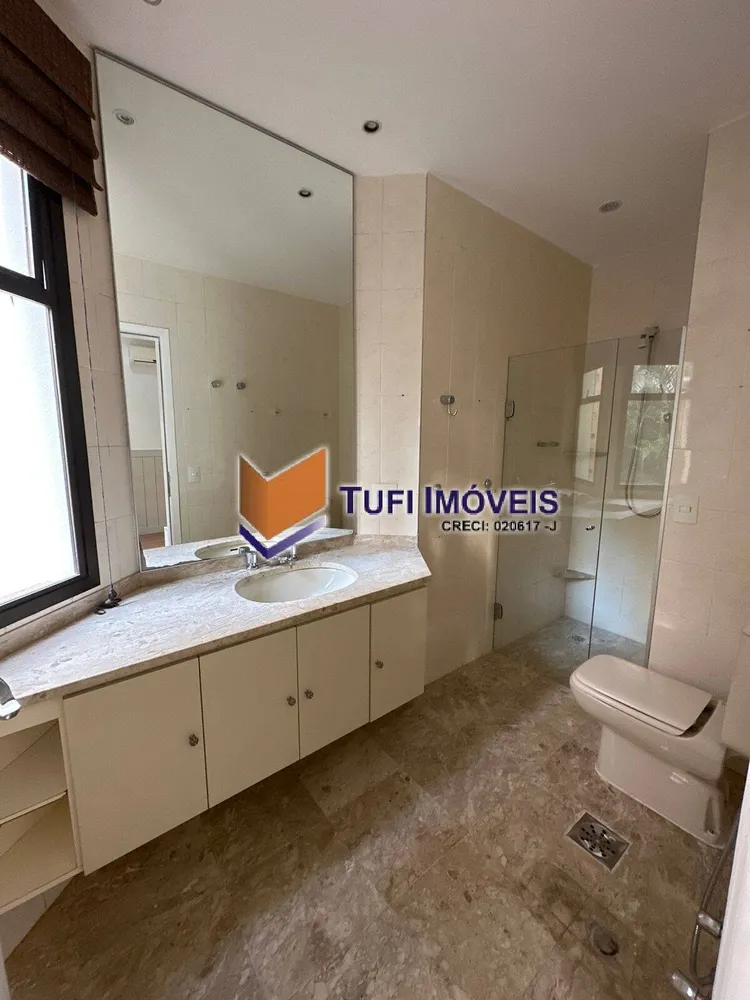 Apartamento, 3 quartos, 197 m² - Foto 1