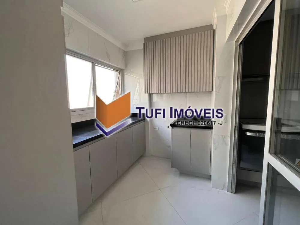 Apartamento, 3 quartos, 193 m² - Foto 2