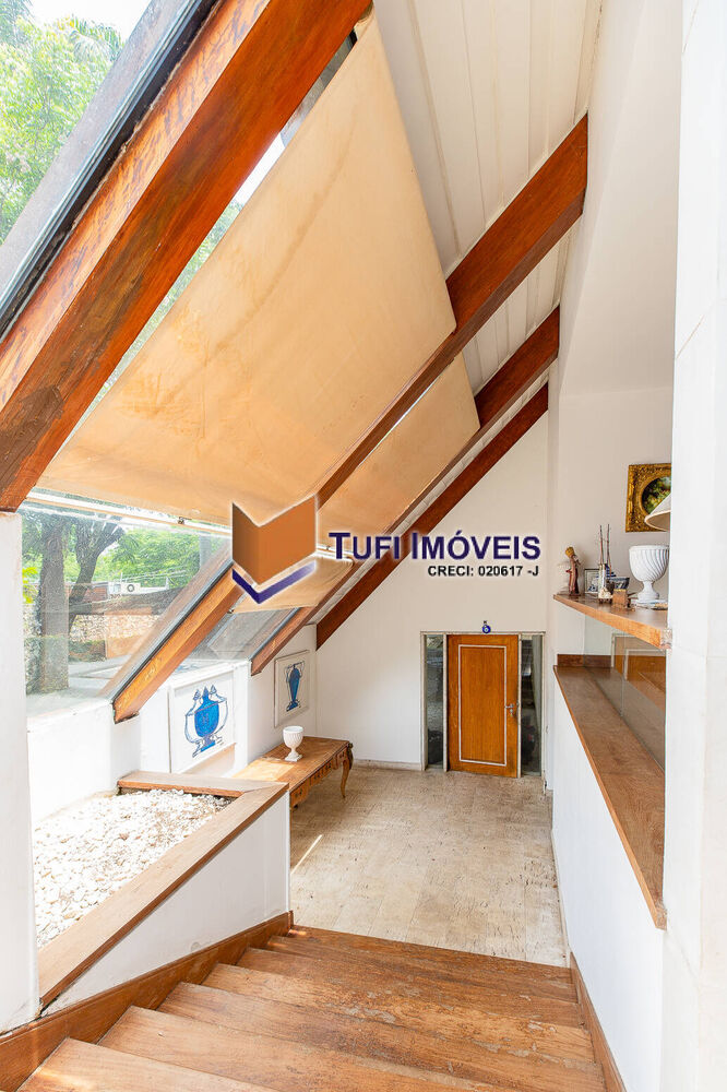 Casa à venda com 4 quartos, 800m² - Foto 25
