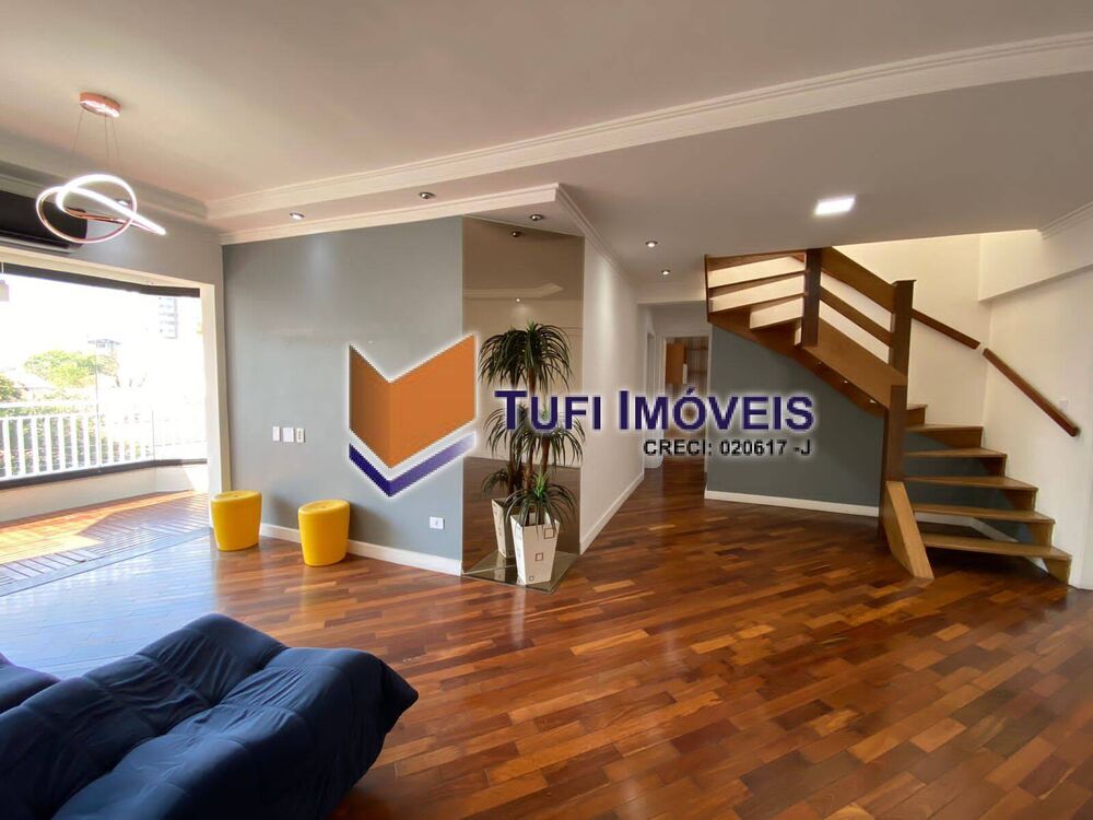 Apartamento à venda com 3 quartos, 205m² - Foto 1