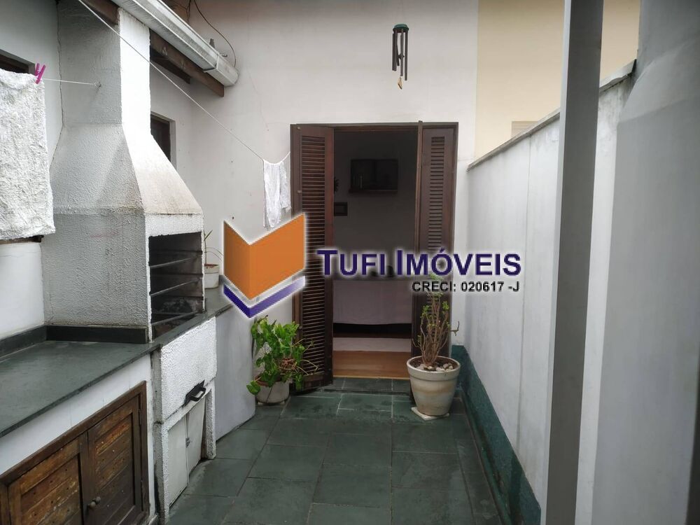 Casa à venda com 3 quartos, 142m² - Foto 4