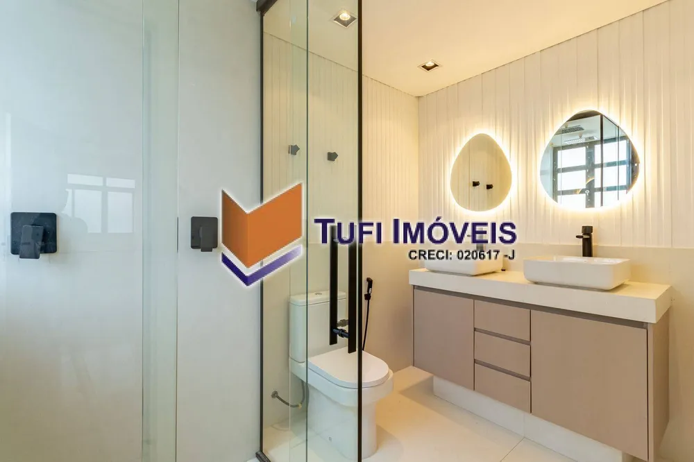 Apartamento, 3 quartos, 180 m² - Foto 1