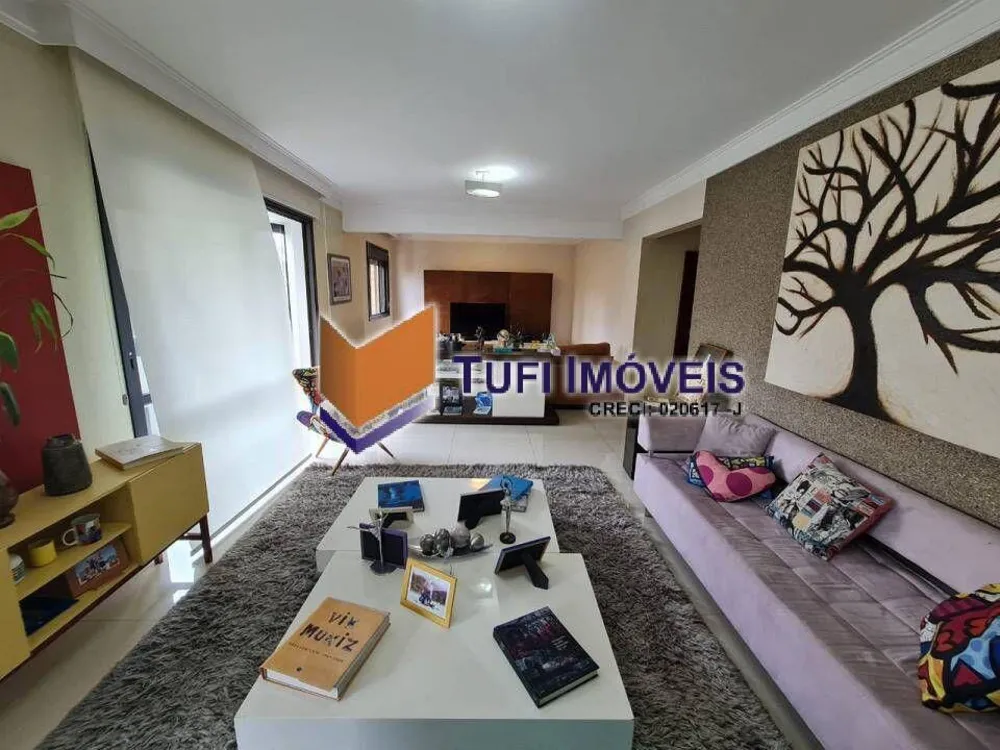Apartamento, 3 quartos, 178 m² - Foto 1