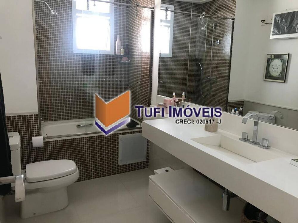 Apartamento, 3 quartos, 230 m² - Foto 1