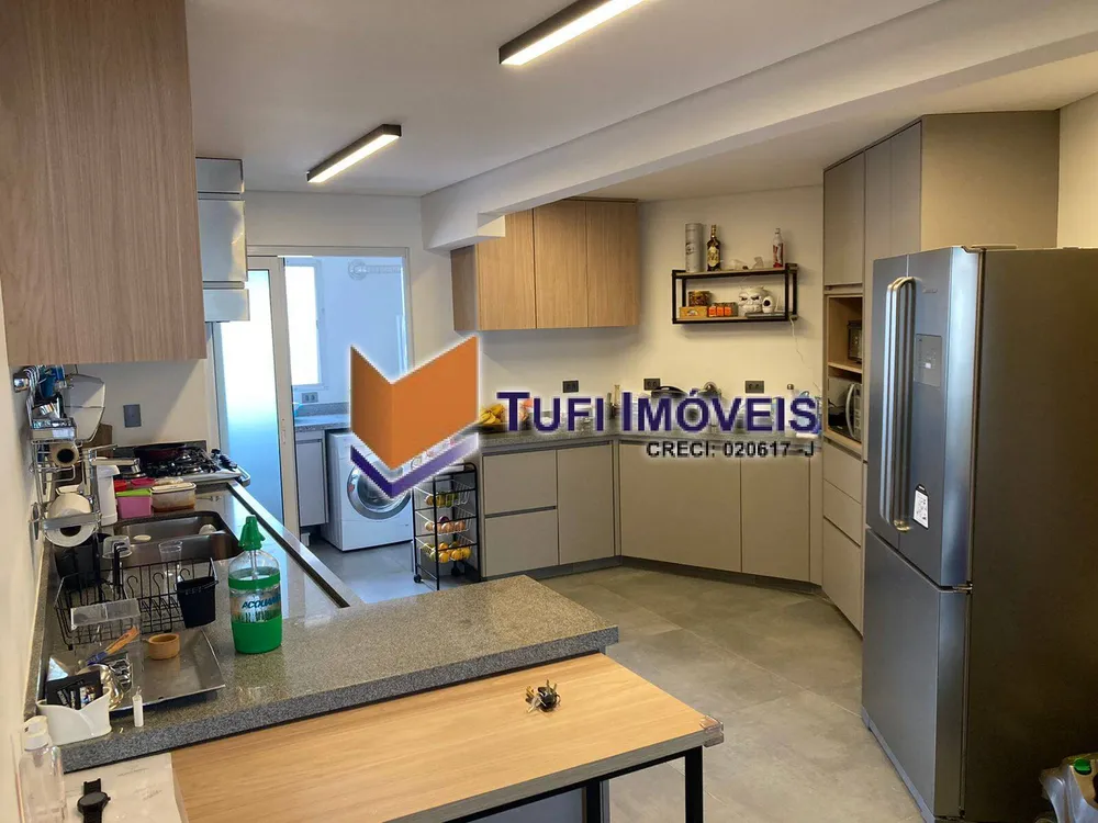 Apartamento, 3 quartos, 240 m² - Foto 2