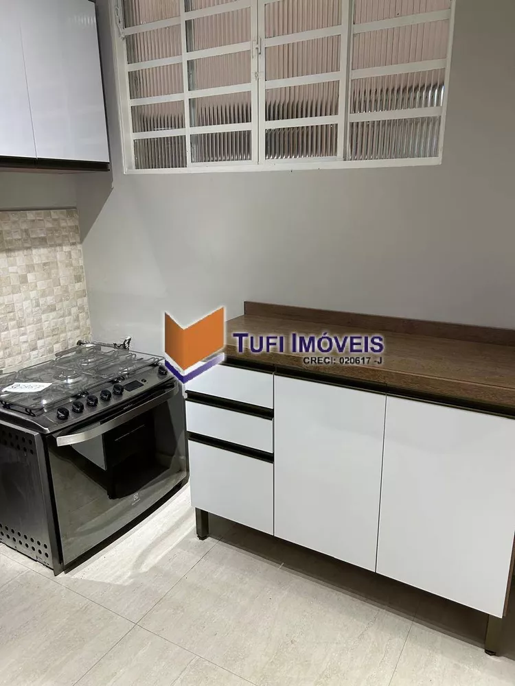 Apartamento à venda com 2 quartos, 75m² - Foto 4