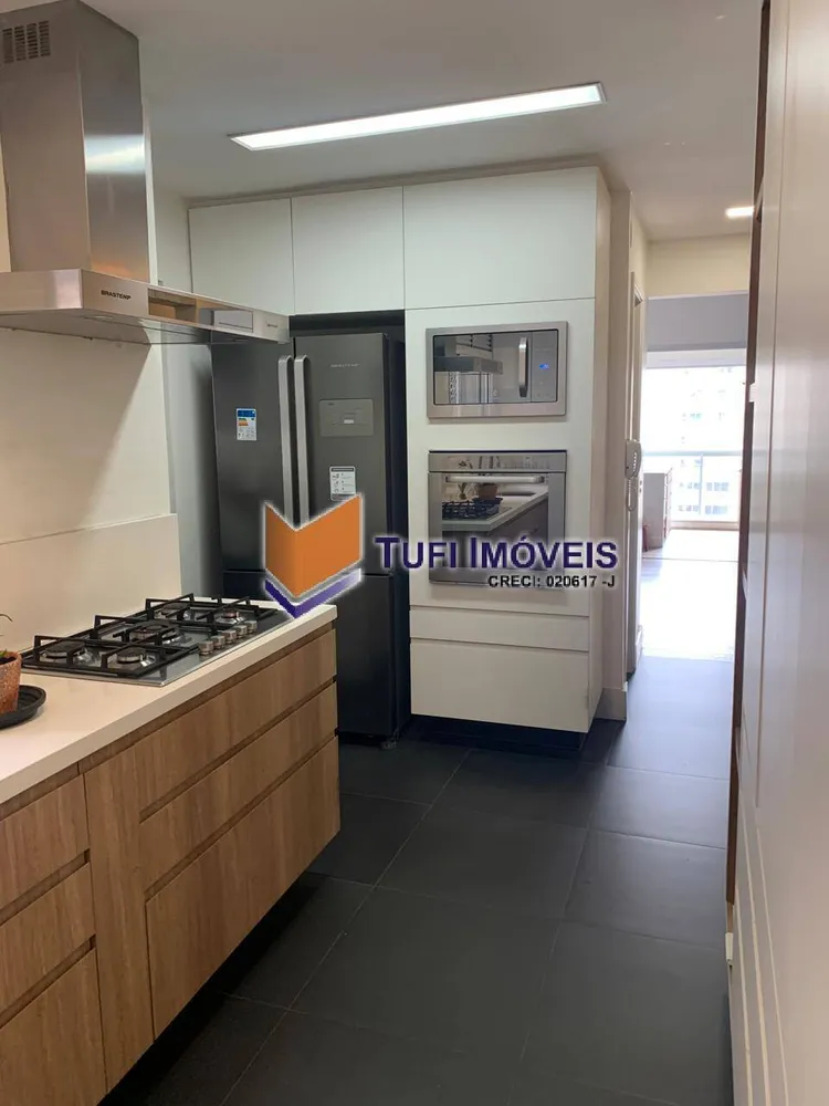Apartamento, 3 quartos, 140 m² - Foto 1