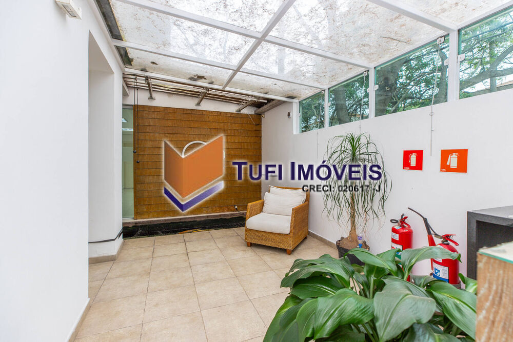 Prédio Inteiro à venda, 304m² - Foto 1