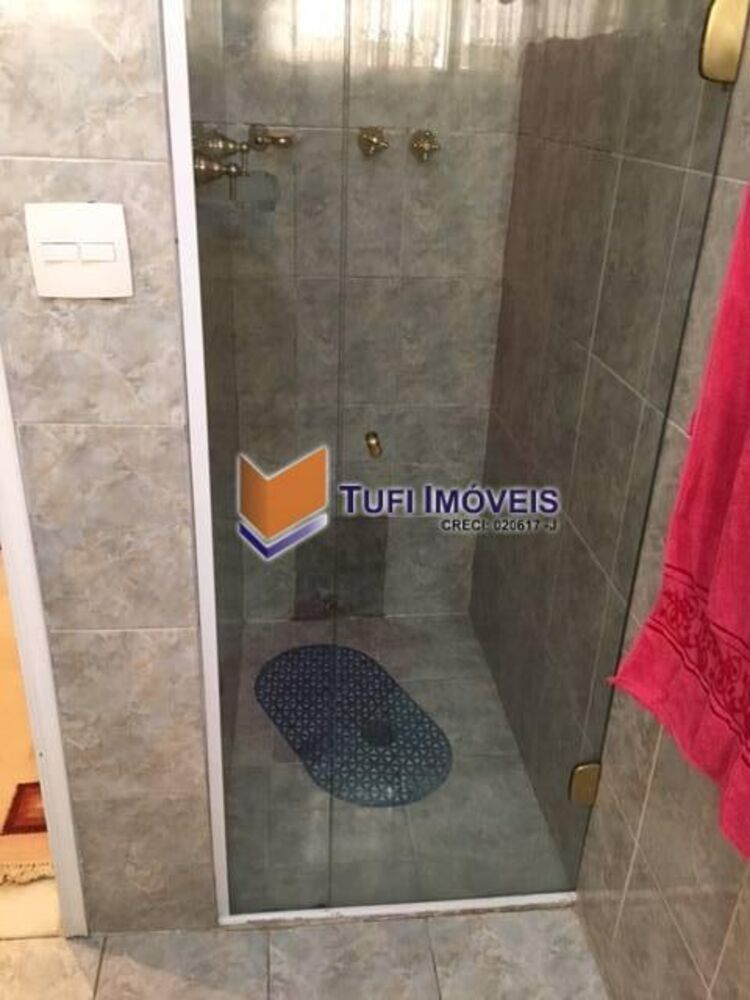 Casa, 4 quartos, 240 m² - Foto 1