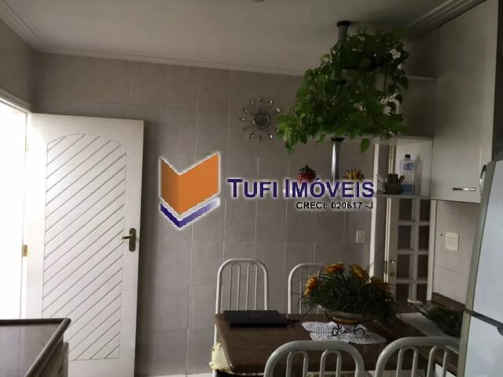Casa, 4 quartos, 240 m² - Foto 12
