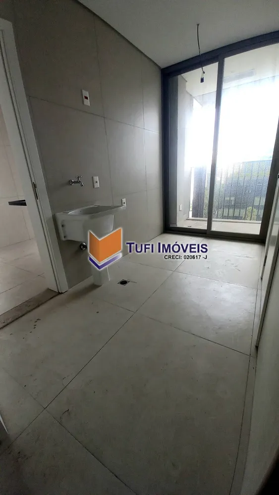 Apartamento, 3 quartos, 231 m² - Foto 4