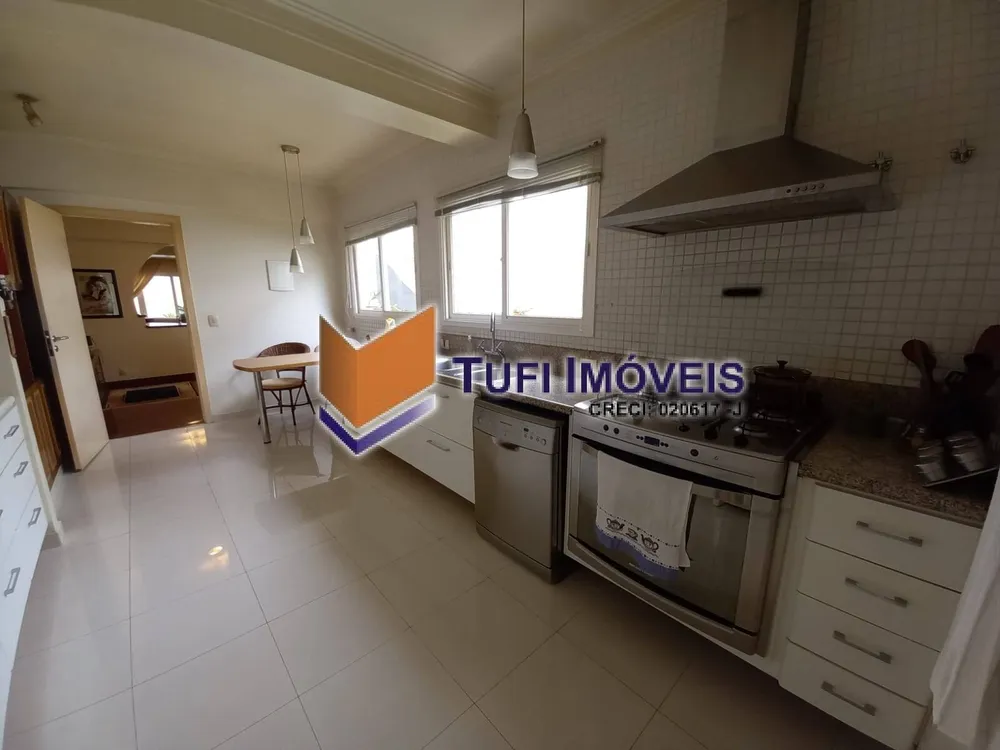 Casa, 3 quartos, 215 m² - Foto 4