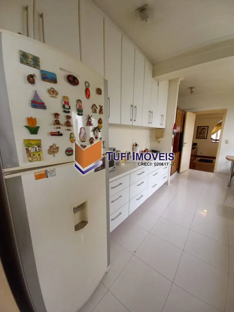 Casa, 3 quartos, 215 m² - Foto 3