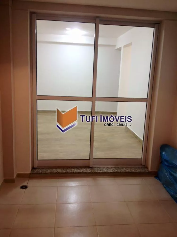 Apartamento à venda com 2 quartos, 64m² - Foto 5