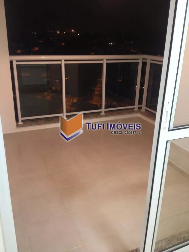 Apartamento à venda com 2 quartos, 64m² - Foto 4