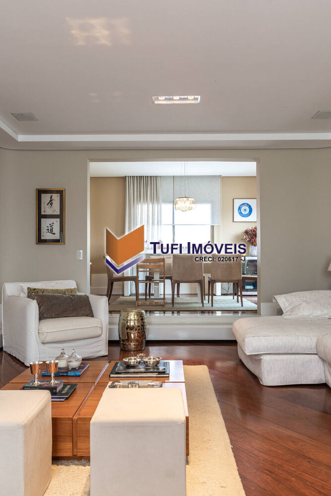 Apartamento, 3 quartos, 210 m² - Foto 1