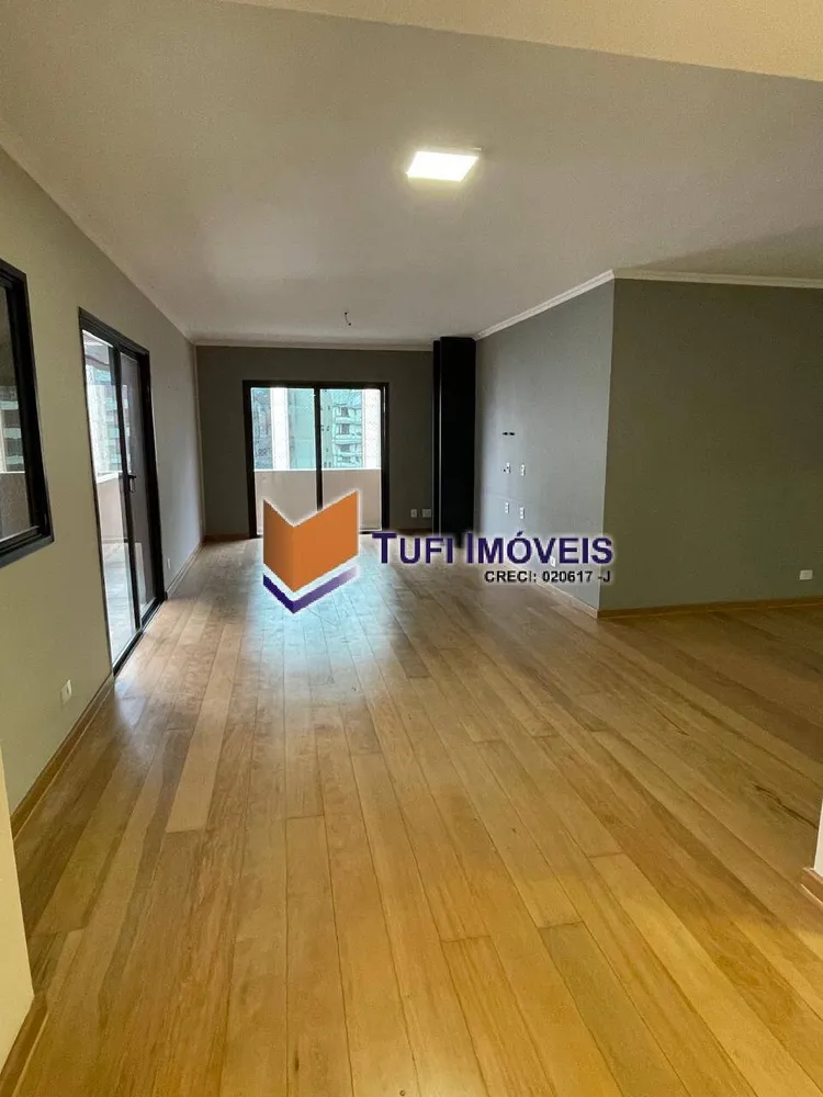 Apartamento, 3 quartos, 209 m² - Foto 2