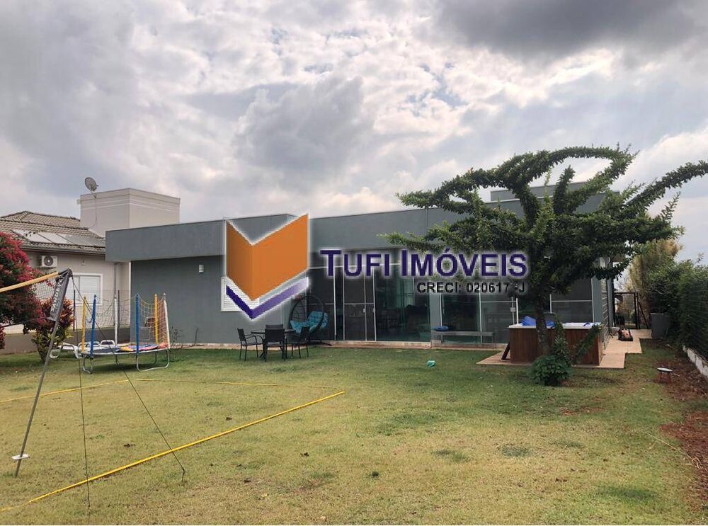 Casa à venda com 3 quartos, 1000m² - Foto 2