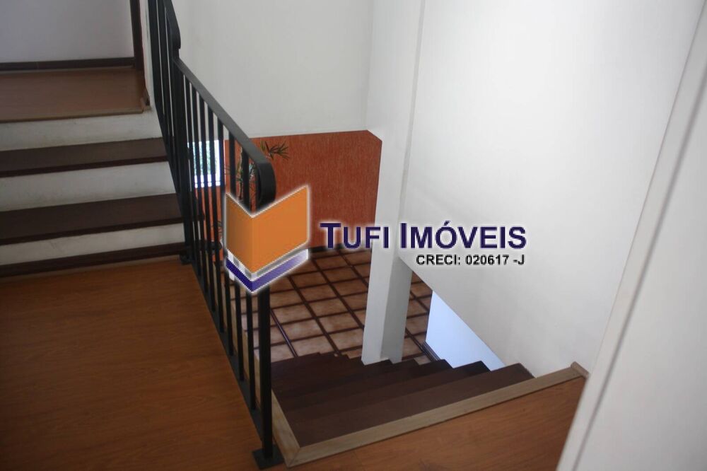Casa, 4 quartos, 327 m² - Foto 2