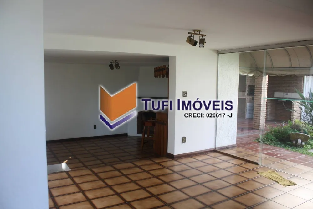 Casa, 4 quartos, 327 m² - Foto 2