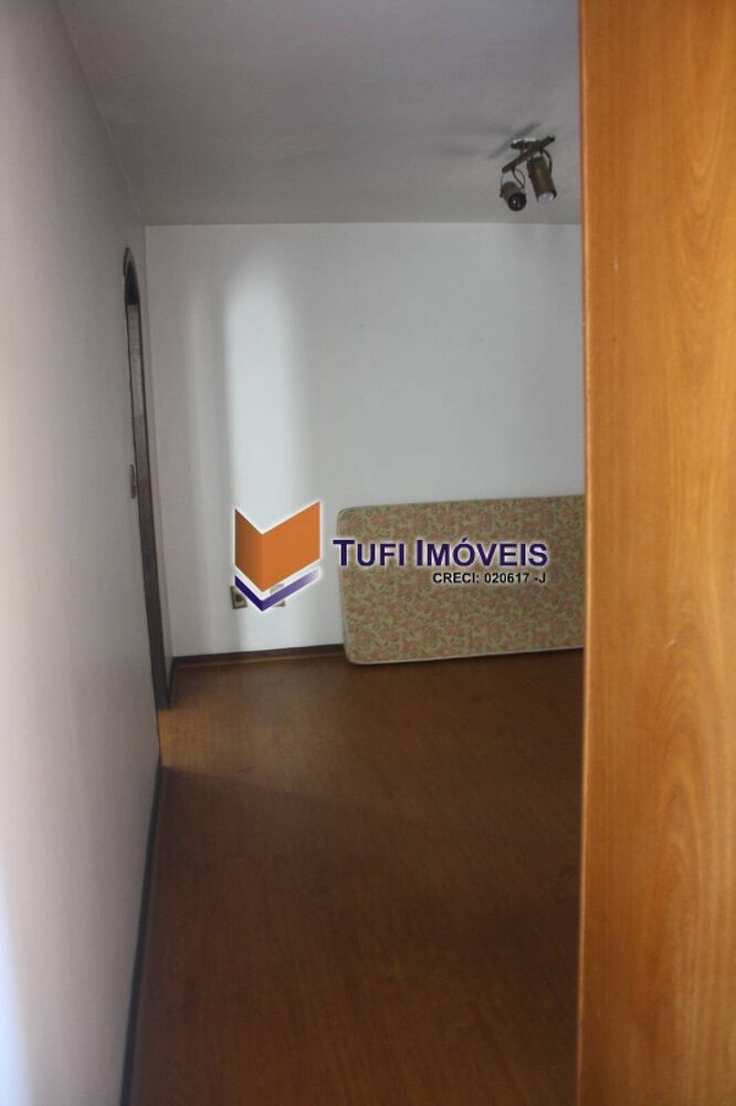 Casa, 4 quartos, 327 m² - Foto 1