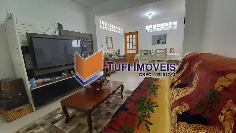 Casa, 4 quartos, 180 m² - Foto 1