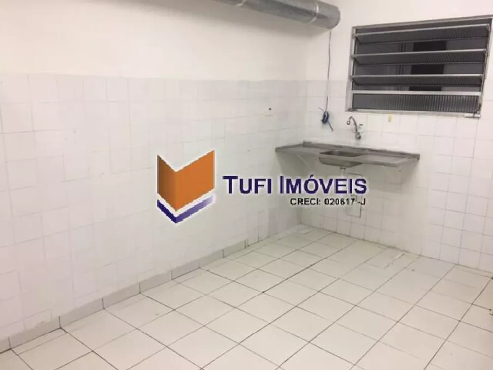 Casa para alugar com 3 quartos, 120m² - Foto 11