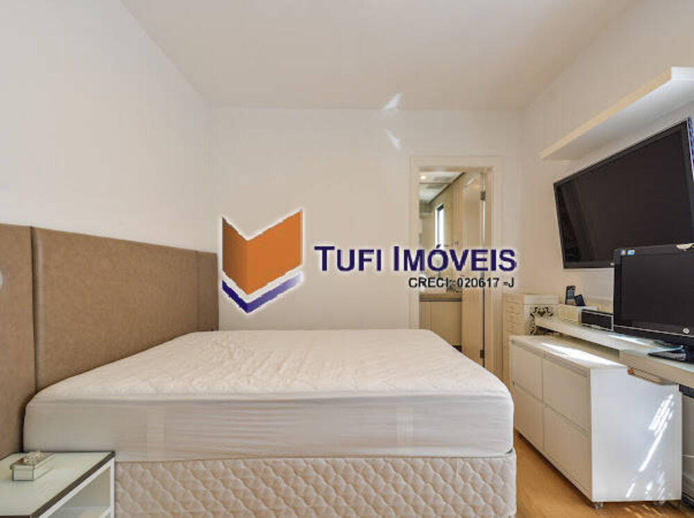 Apartamento, 3 quartos, 224 m² - Foto 1