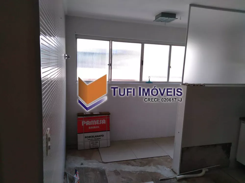 Apartamento à venda com 2 quartos, 61m² - Foto 11