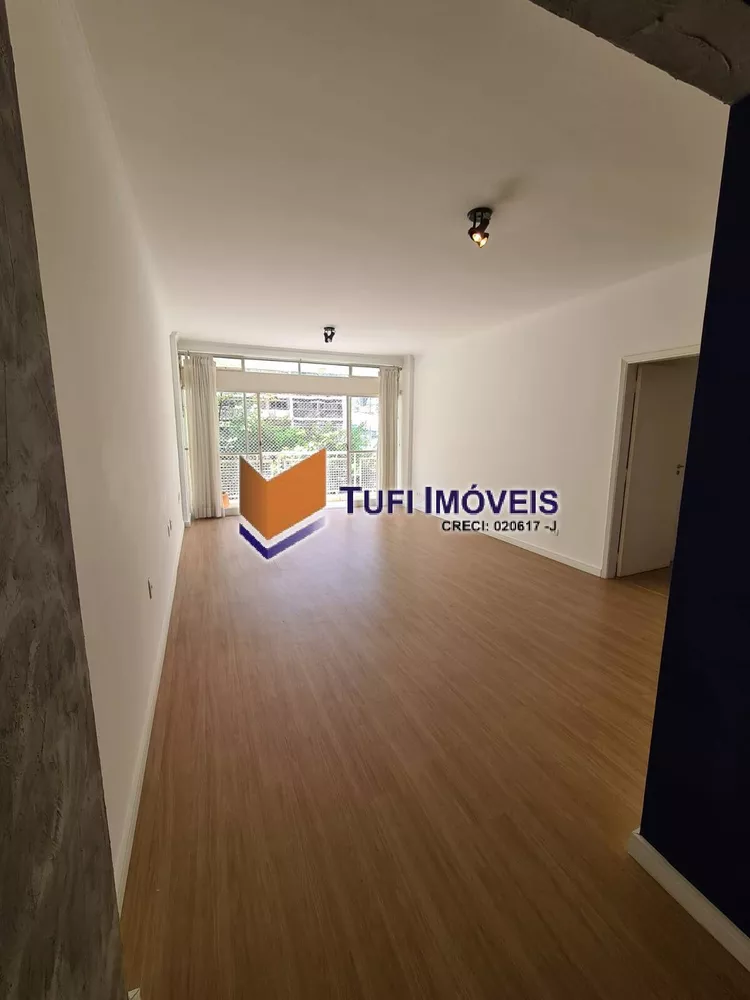 Apartamento à venda com 3 quartos, 127m² - Foto 1