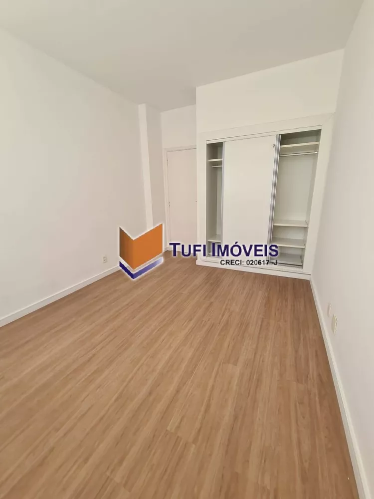 Apartamento à venda com 3 quartos, 127m² - Foto 10