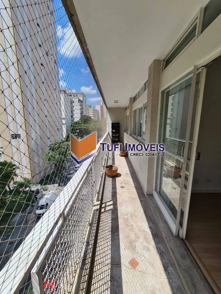 Apartamento à venda com 3 quartos, 127m² - Foto 2