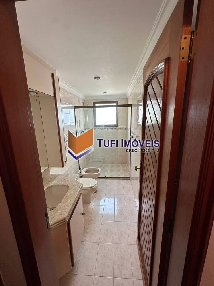 Apartamento, 3 quartos, 240 m² - Foto 4