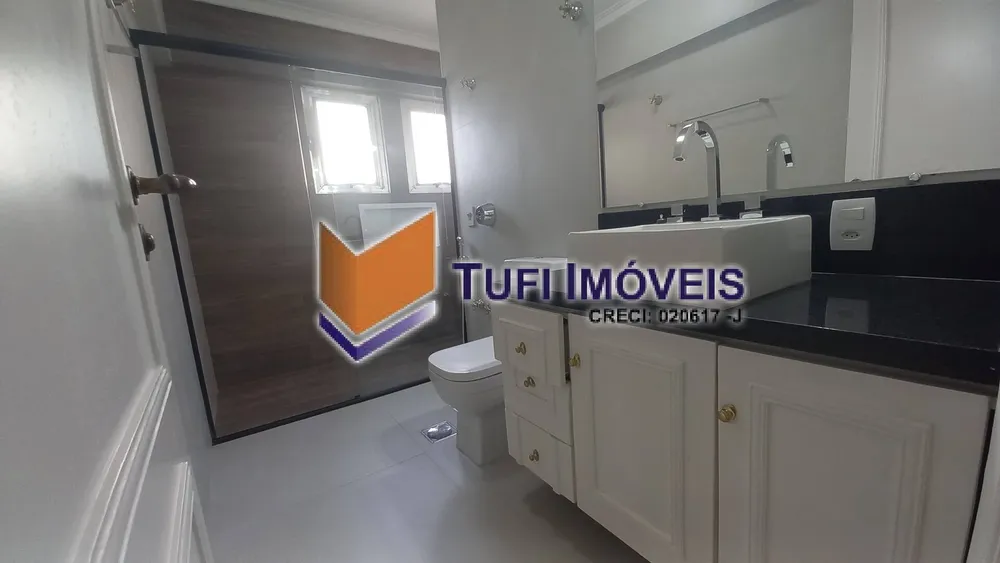 Cobertura, 3 quartos, 205 m² - Foto 2