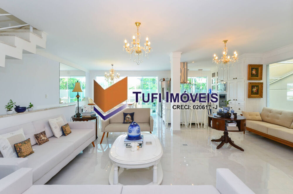 Casa, 4 quartos, 270 m² - Foto 1