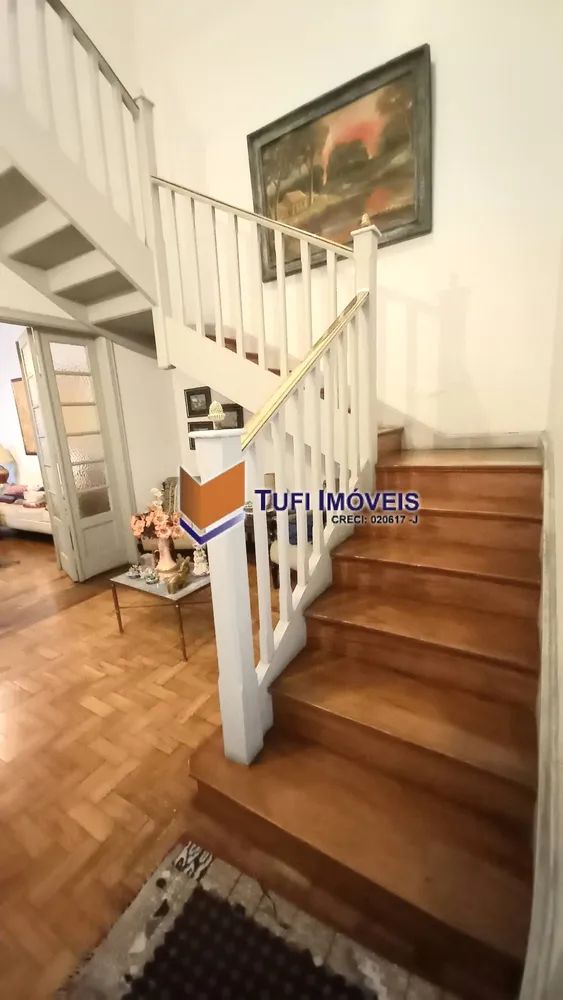 Casa, 5 quartos, 180 m² - Foto 1